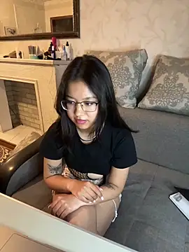 Z Milll online show from 04.04.26