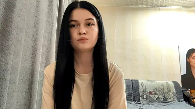 BellaLuxury online show from 04.15.26