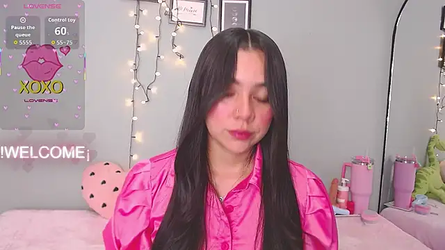 MissDulceRose online show from 04.12.26