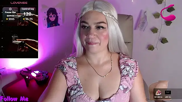 Carolina 2403 online show from 04.09.26