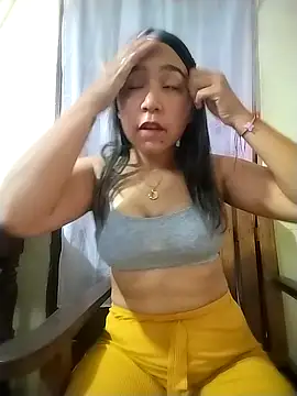 erikabella online show from 04.05.26