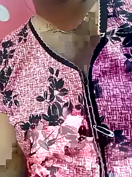 itz-liliroy online show from 04.05.26