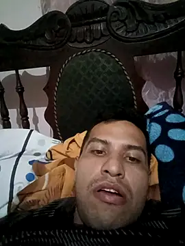 Julian411 online show from 03.31.26