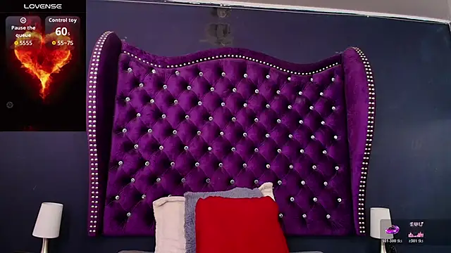 Snapshot of MistressNyx_ chatting on 04.10.26 MistressNyx online show from 04.10.26