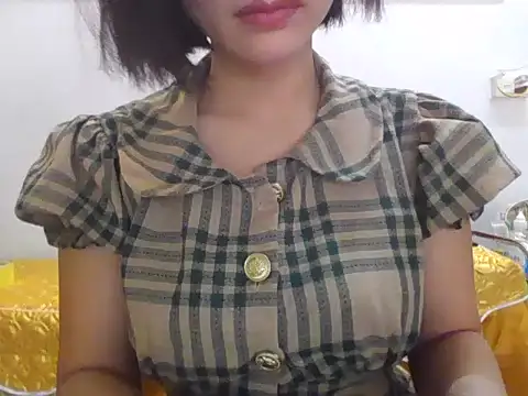 Lyna 2k online show from 04.09.26