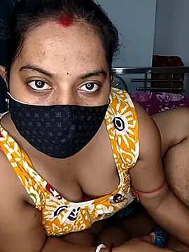 Snapshot of CamGirl_Neha chatting on 06.17.26 CamGirl Neha online show from 06.17.26