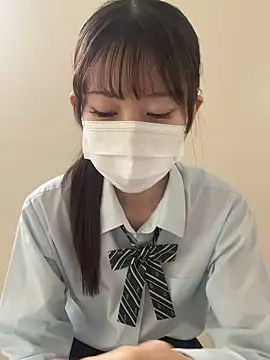 Snapshot of yuki2210 chatting on 04.06.26 yuki2210 online show from 04.06.26