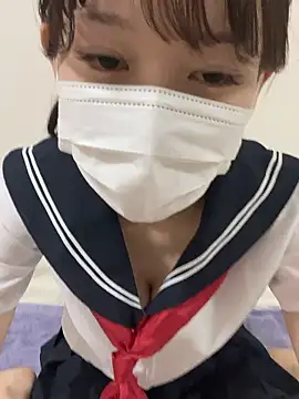 Snapshot of yuki2210 chatting on 04.15.26 yuki2210 online show from 04.15.26