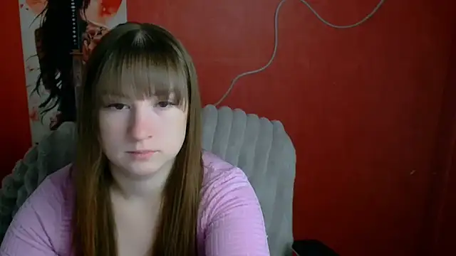 Tiffani Angel online show from 04.18.26