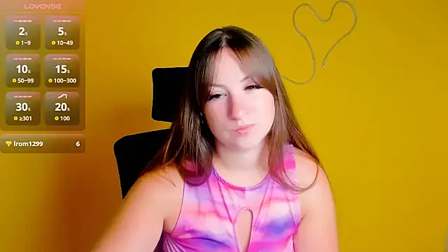 Tiffani Angel online show from 08.04.26