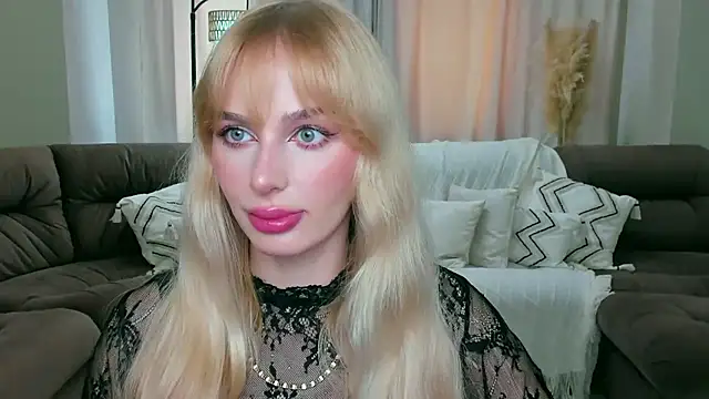 blonde  flirt online show from 04.09.26