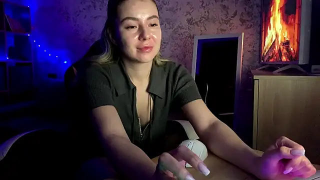 SandyKiss  online show from 04.03.26