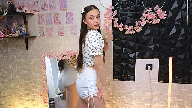 belle cute online show from 04.17.26