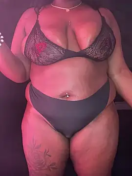 VERALONGG online show from 04.04.26