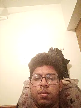 Snapshot of letsplaygame chatting on 04.08.26 letsplaygame online show from 04.08.26