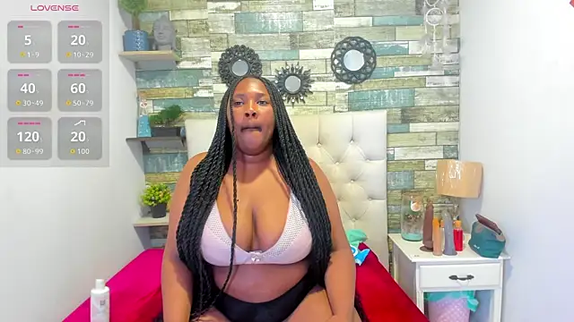 Skylernaomi online show from 07.16.26