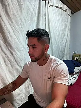 Sexmuscle17 online show from 07.17.26