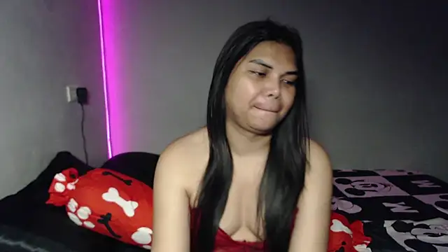 yourhotasiantrann online show from 04.04.26