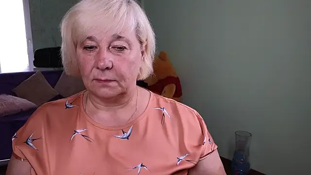 Snapshot of Milane_Milky chatting on 05.26.26 Milane Milky online show from 05.26.26