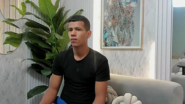 noahdark  online show from 04.11.26