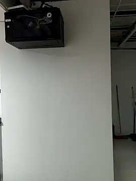 bella swwan  online show from 04.16.26