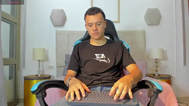  blowsex  online show from 04.16.26