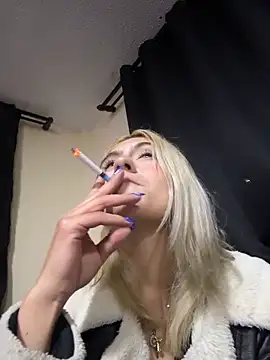 Lia fire online show from 04.09.26