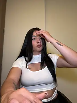 nicole bunny21 online show from 04.12.26