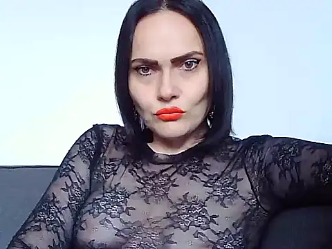 Kin Kueen online show from 06.03.26