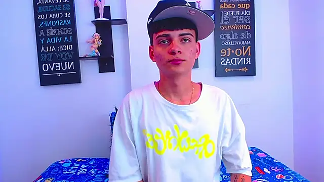 milo hot  online show from 04.01.26