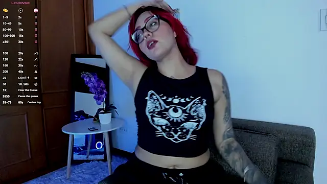 Violett Sykes online show from 04.13.26