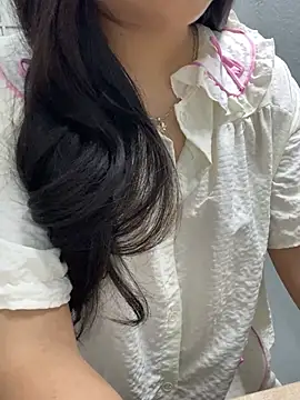 Rosecute11 online show from 04.15.26