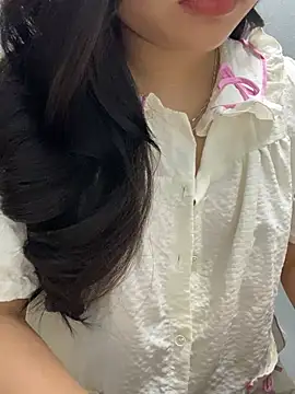 Rosecute11 online show from 04.16.26