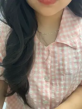 Rosecute11 online show from 04.17.26