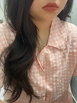 Rosecute11 online show from 04.18.26