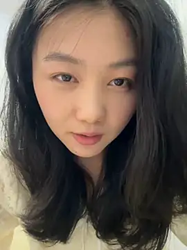 Snapshot of Shanshan_1267 chatting on 04.27.26 Shanshan 1267 online show from 04.27.26