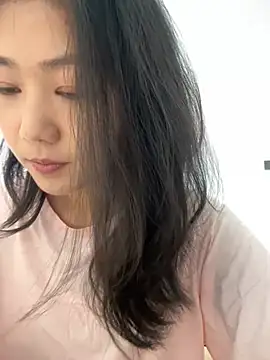 Snapshot of Shanshan_1267 chatting on 04.29.26 Shanshan 1267 online show from 04.29.26