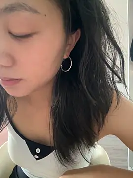 Snapshot of Shanshan_1267 chatting on 05.29.26 Shanshan 1267 online show from 05.29.26