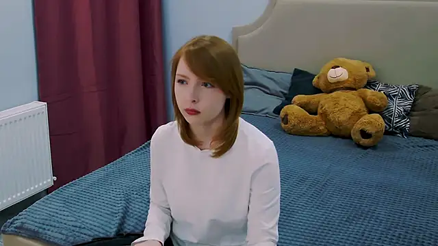 CherryCrushLove online show from 04.09.26