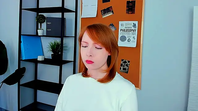 CherryCrushLove online show from 04.15.26