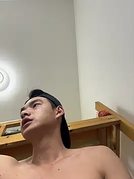 XHR2 online show from 04.13.26