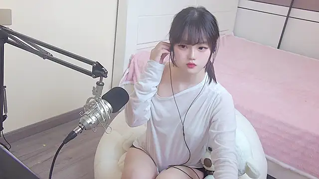 NINI531 online show from 04.14.26