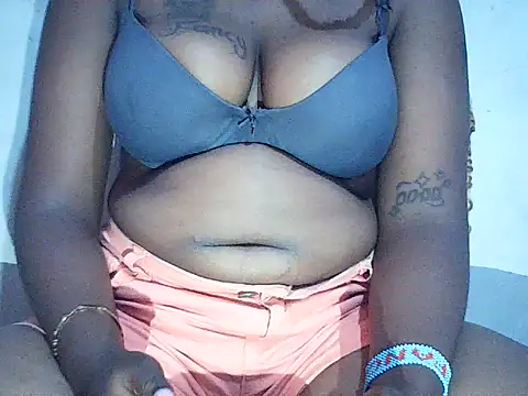 FreakyHucku2 online show from 04.01.26