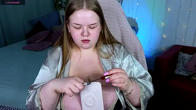 Sweetiest Pie online show from 04.14.26