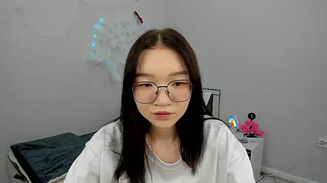 syuri sun online show from 06.08.26