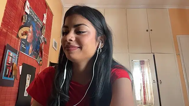 JenniRoutt online show from 04.06.26