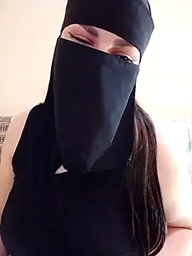 Queen Lola online show from 04.02.26