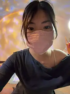 Xiaoyunduo1 online show from 04.13.26