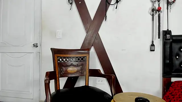 Belinda Hedone online show from 04.05.26