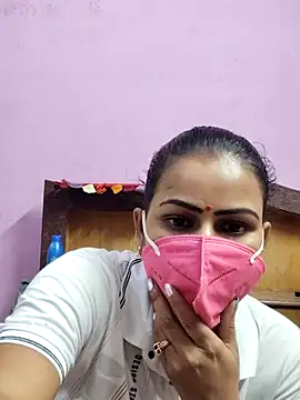 Snapshot of Legend_choice chatting on 04.13.26 Legend choice online show from 04.13.26